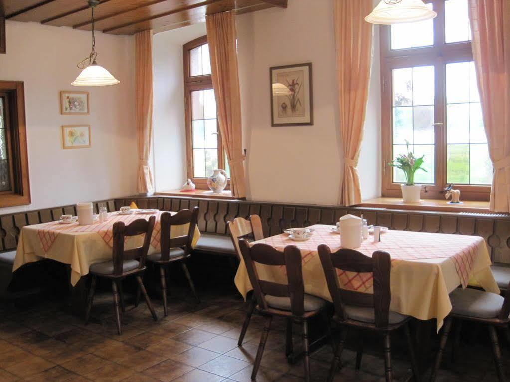 Landhaus Vier Jahreszeiten Eriskirch Buitenkant foto